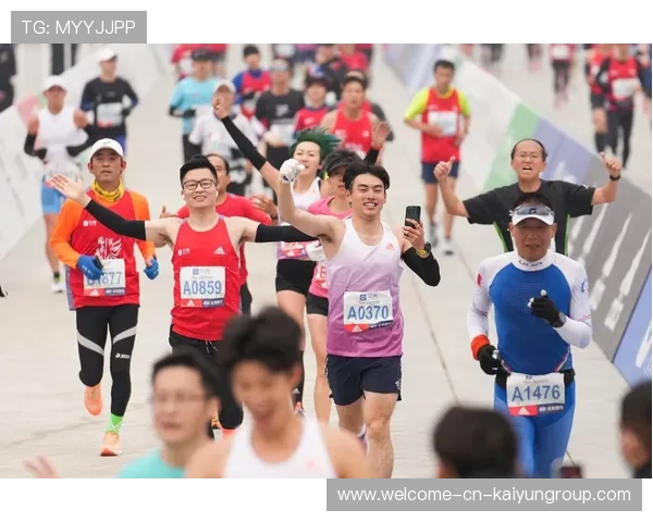 全民健身：城市马拉松报名人数创新高，赛道优化受好评，城市马拉松比赛